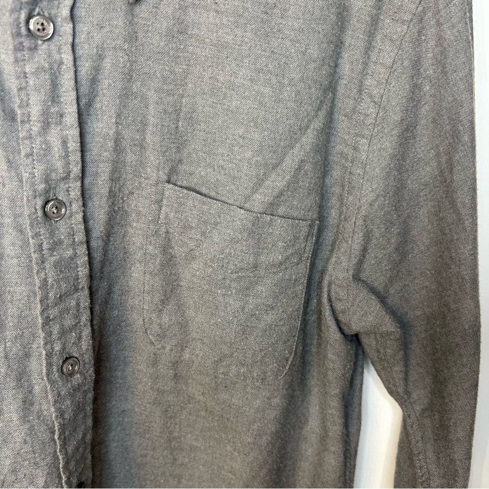Brooks Brothers Regent Fit Gray Flannel Button Down Collar Shirt, Size Medium - Picture 5 of 9